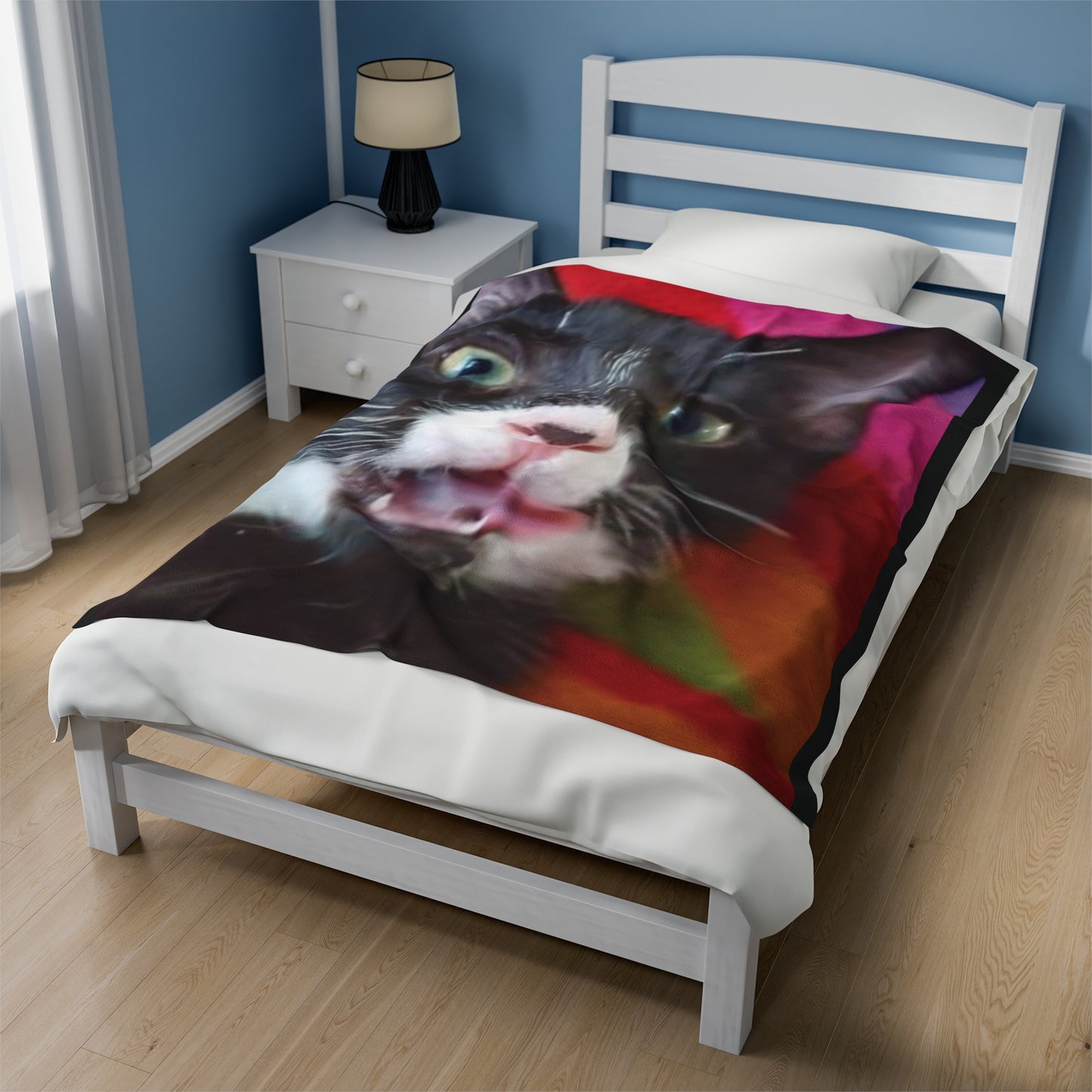 Silly Cat Velveteen Plush Blanket - Perfect for Pet Lovers & Comfort Seekers