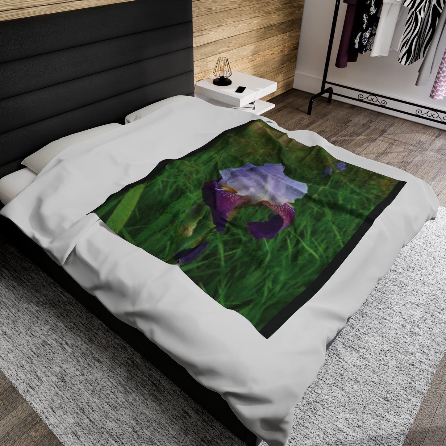 Irises in Bloom Velveteen Plush Blanket - Cozy Floral Throw for Home Decor